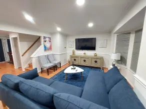 $249/Comfy 5br,3.5bth,& 3LVL TH - Image 3