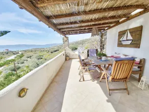 Traditional Aegean Villa with a stunning sea view - Image 3