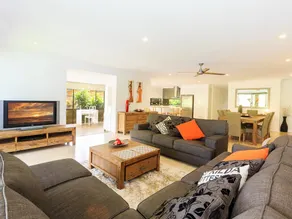 Bonville on Bonville - Image 3