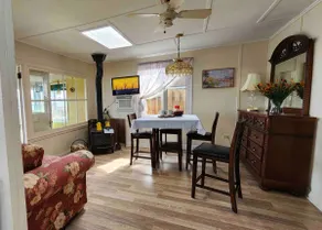 Skylight Waterfront home w/ amazing view/dock/boat - Image 4