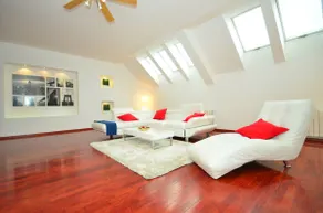 In very center, 4-room 220m2 Apt in Gajeva str. - Image 4
