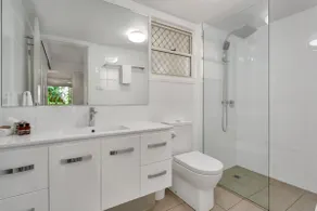 Port Douglas Apartments - Adults Only Oasis - Image 4
