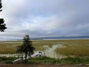 Lakefront Studio - Image 4