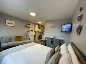 Westend Holiday Let 3 Brecon - Image 3