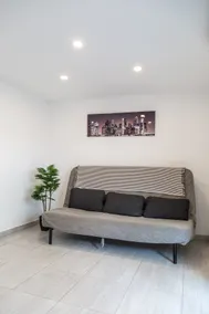 APPARTEMENT REMODELED DANS LE CENTRE DE LA VILLE. (FARO) - Image 2