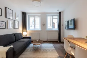 Athena – 2BR flat with A/C in Munich city center - Image 3