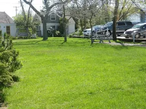 ”Sadie by the Bay” cute cottage- short walk to bay - Image 3