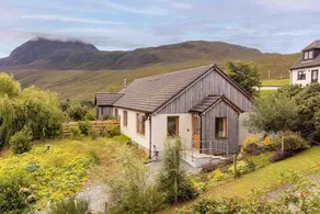 Langridge Highland Home - Image 2