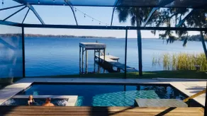 Lakefront villa, with pool & hot tub near beaches - Image 3