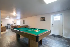 Spacious 3 BR comfortable for up to 10 beautiful - Image 5