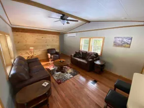 Cabin In The Pines - Image 4