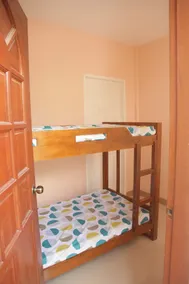 Kellocks' Seaview Apartelle - Image 4
