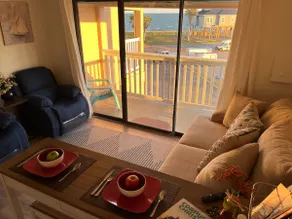 Beachfront Balcony View~1bedroom - Image 2