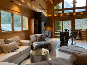 Cozy luxurious Chalet in Champery near the lift. - Image 4