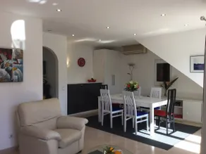 Sunny apartment near beach w roof deck/fireplace - Image 5