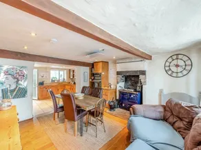 Countryside Off Grid Style Country Retreat for 7 - Image 2