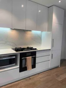Luxury Apartment In Bentleigh - Image 5