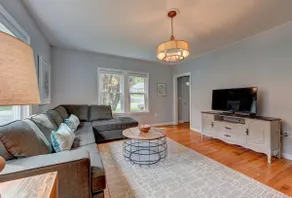 Spacious 4-Bedroom Colonial Gem in Downtown Lenox - Image 5