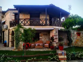 Traditional Stone House with Garden - Image 2