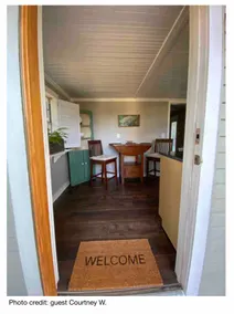Manatee Point Cottage, Private Waterfront Getaway - Image 2