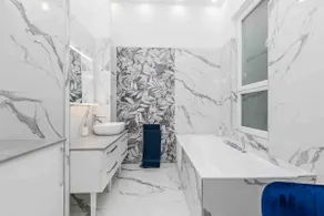 *Free Parking* 2BR Luxury Apartment - Image 5