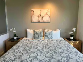 Sea Pearl Apartment at Waterfront - Image 5
