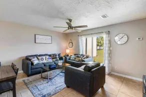 Spacious & Peaceful Emerald Coast Escape - Image 3