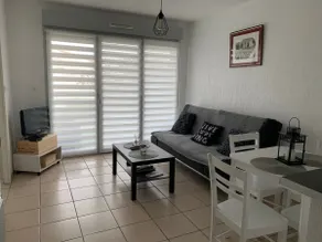 Apartment on Bordeaux/Libourne/Génissac axis - Image 2
