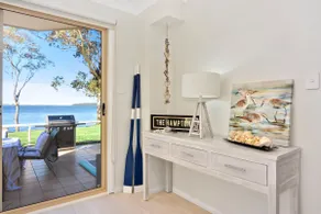 Adrift Retreat - St Georges Basin Waterfront Home - Image 4