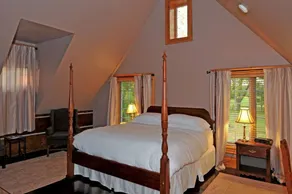 Historic Waterfront Dunsford House at Eganridge - Image 3