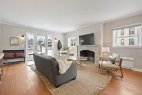 The Oaces on Grand a spacious 4 bdrm/2 bath apt - Image 3