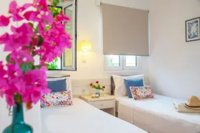 Melissa Apartments - Studio #1 - Image 2