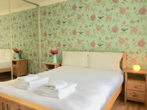 Apple Perch 2BR Flat - Free Parking - Image 2