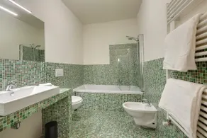 Santa Croce Stylish Flat - Image 5