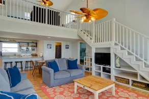 Sandy Ark Beachfront Home - Image 4