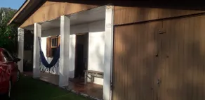 Simple beachfront house - Image 2
