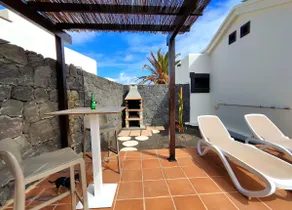 Smuk villa & Opvarmet pool & Internet, fuld SKY & International TV - Image 4