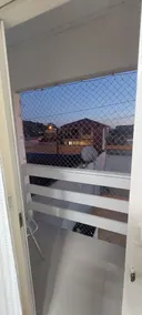 Apartment in a great location! 2 bedrooms, air conditioning, and garage - Image 2
