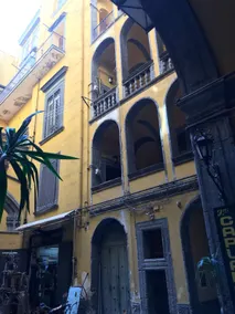 Capuano Apartment: Historic Center - Image 4