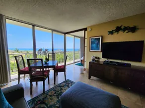 Makaha Valley Towers Ocean View - Image 3