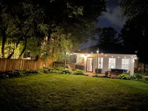 Cozy Home with LOTS of space- Less than 1 mile to ISU & IWU, 5 miles to airport - Image 2