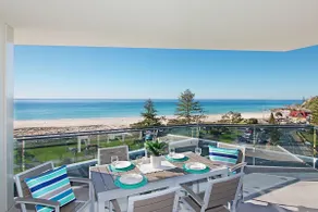 ICONIC UNIT 704 - LUXURY BEACHFRONT APARTMENT MED Wi-Fi På KIRRA BEACH IN COOLANGATTA - Image 5
