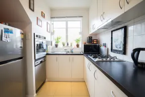 2 storey 1BD Elwood loft getaway - close to beach! - Image 5