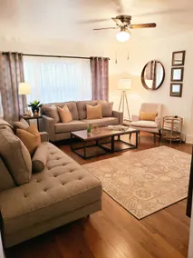 Cozy/Charming/Main Level/Sleeps 1-4 - Image 3