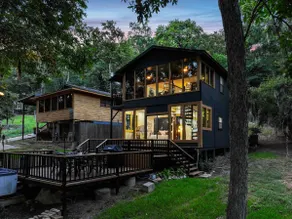Lakefront Cabin/Hot Tub, Scenic Views & EV Charger - Image 5