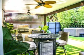Private Oasis: Pool, Hot Tub & Patio - Image 3