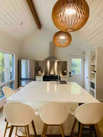 Mid Century Modern 5Br Sleep 10 Southcott Retreat - Image 5