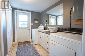 2-bedroom home minutes from a boat launch - Image 5