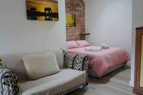 The Hideaway - Image 5