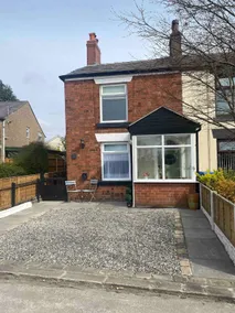 Adlington Cottage, Lancashire - Image 3